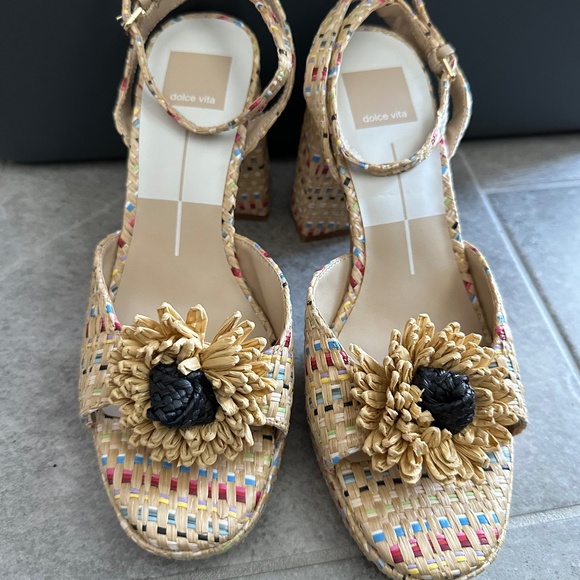 Dolce Vita Paulos Platform Sandal in Pastel Multi Raffia Size 8 - Picture 1 of 7